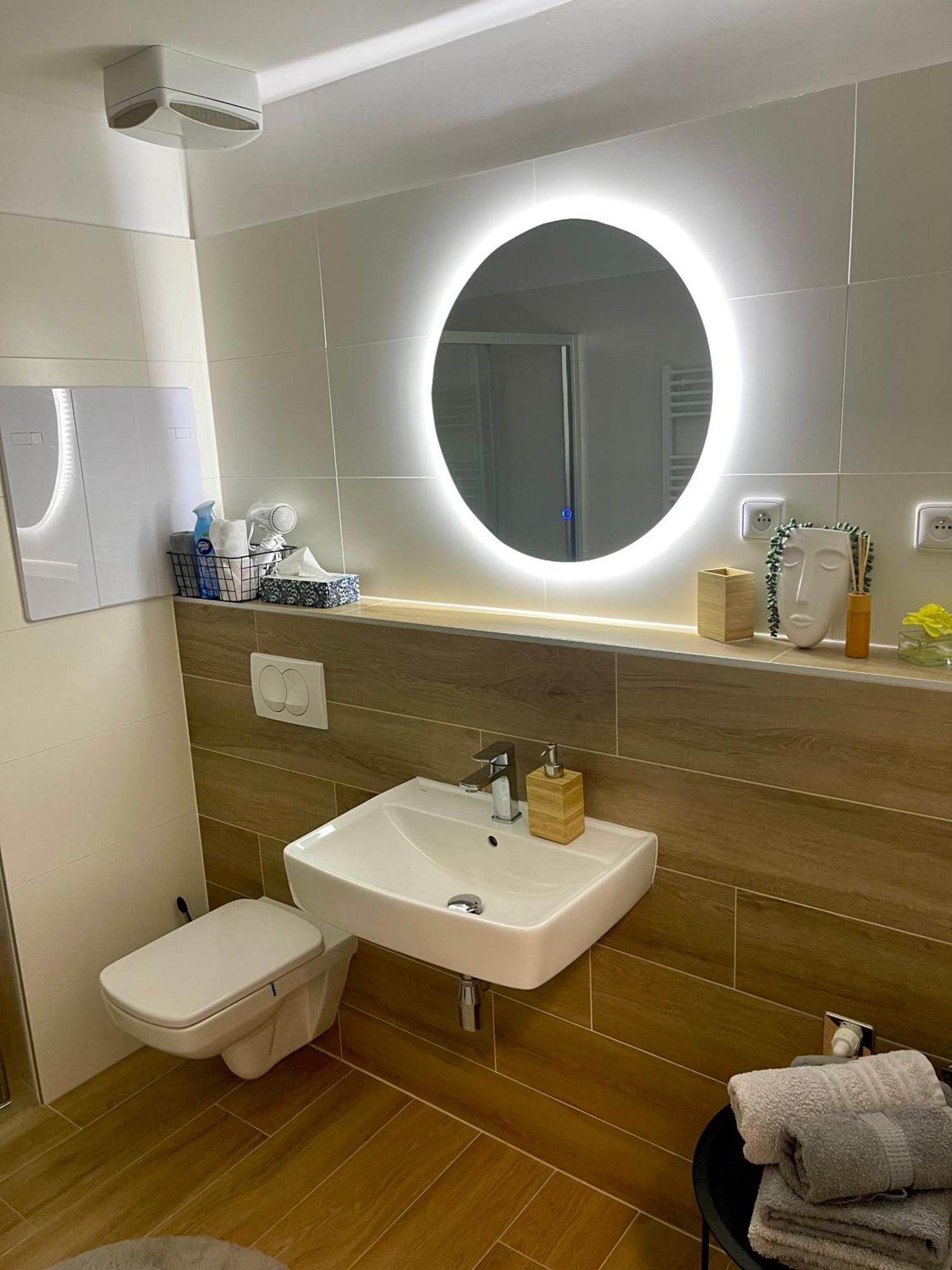 Apartman Pod Tatrami Poprad Ngoại thất bức ảnh